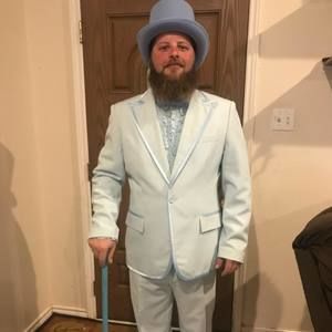 Meet your Posher, Cecil